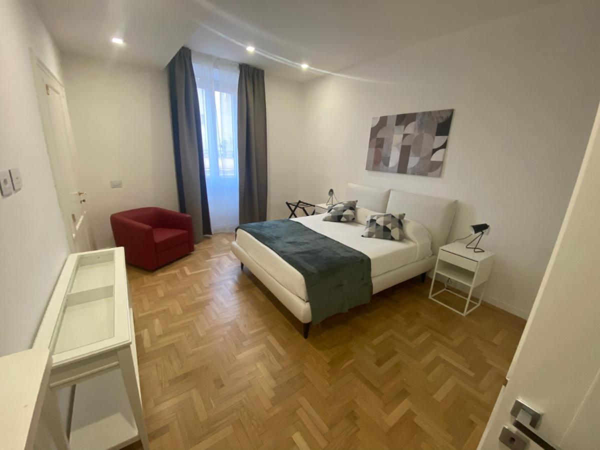 Colosseum Rome Guest House Luil Zewnętrze zdjęcie