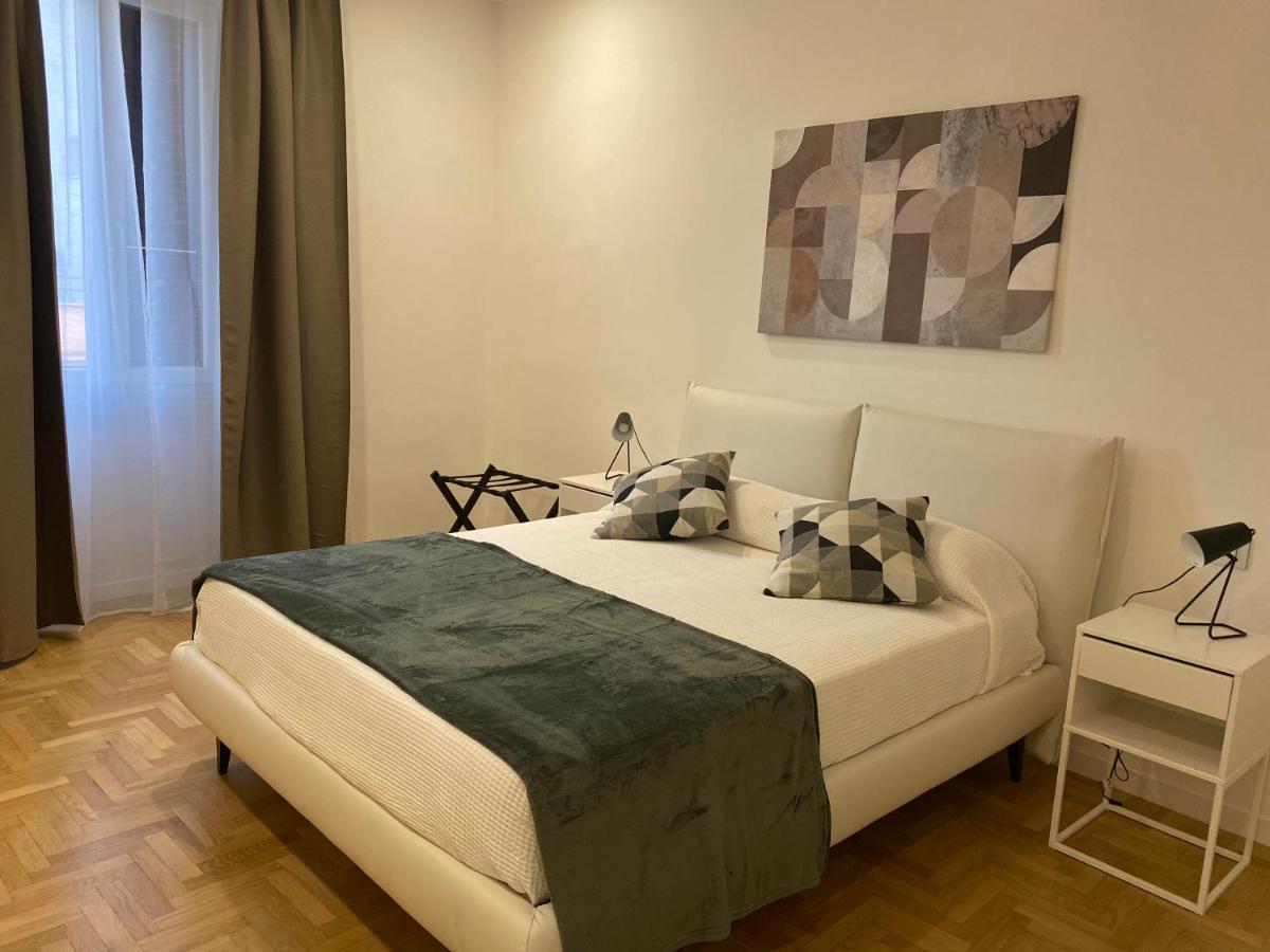 Colosseum Rome Guest House Luil Zewnętrze zdjęcie