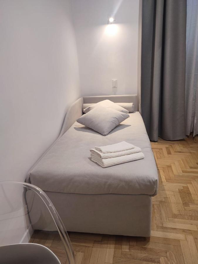 Colosseum Rome Guest House Luil Zewnętrze zdjęcie